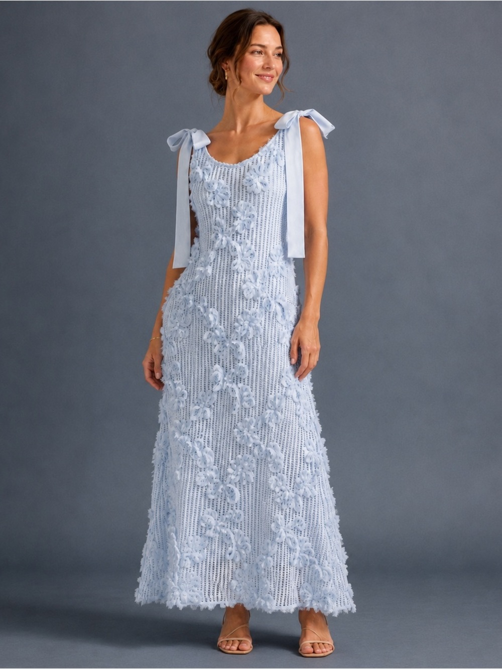 En Saison Blue Floral Appliqué Tie Shoulder Maxi Dress Size Small